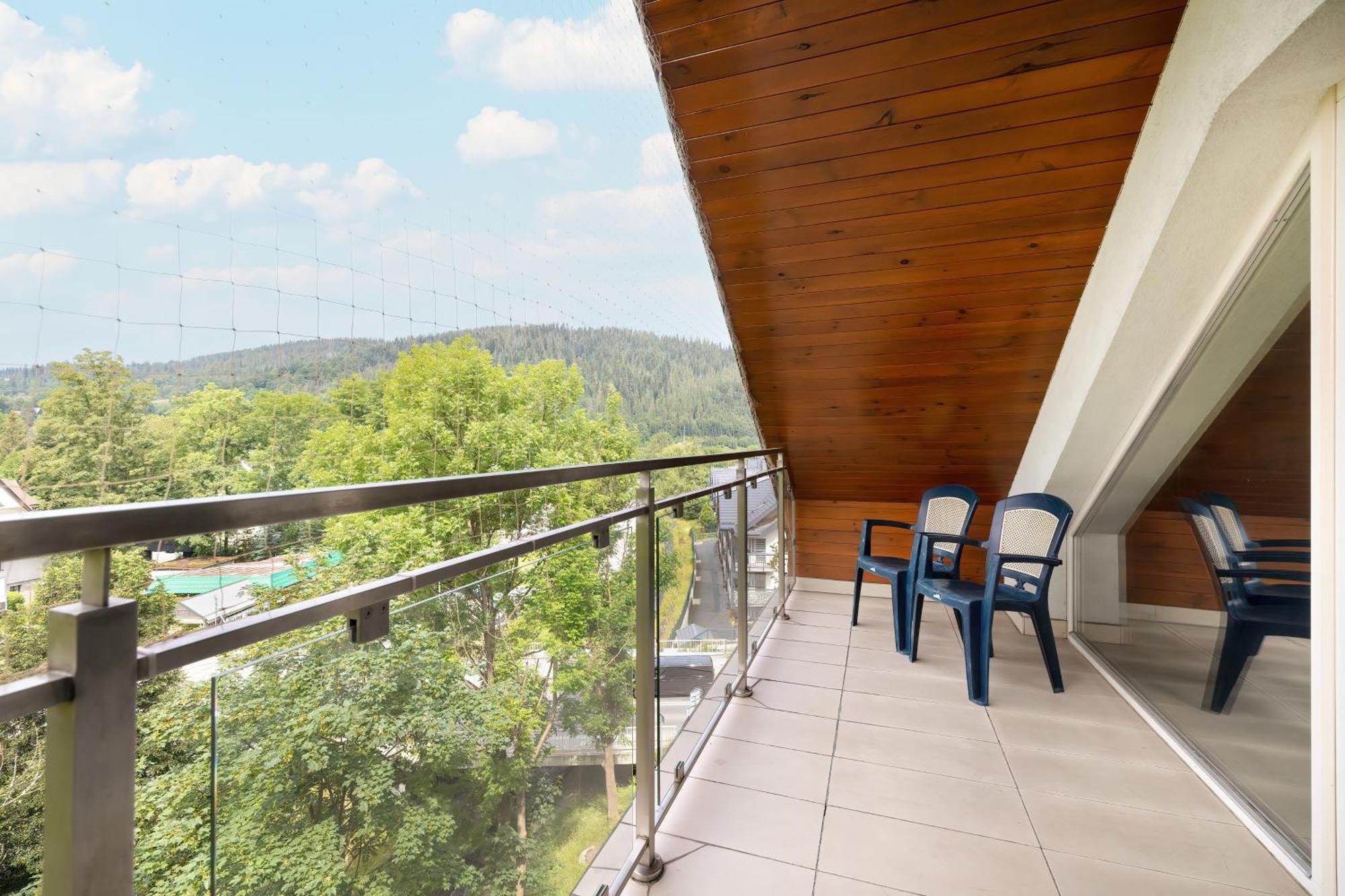 Przestronne Apartamenty W Zakopanem Z Trzema Sypialniami I Parkingiem By Noclegi Renters Kültér fotó